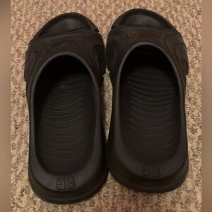Balenciaga Mold Slides